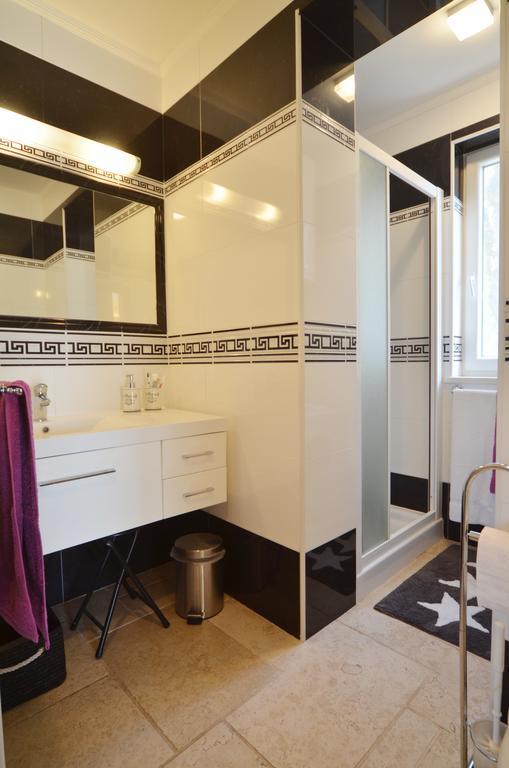 רוביני Apartment Kare מראה חיצוני תמונה