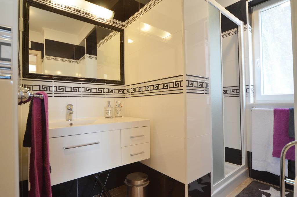רוביני Apartment Kare מראה חיצוני תמונה